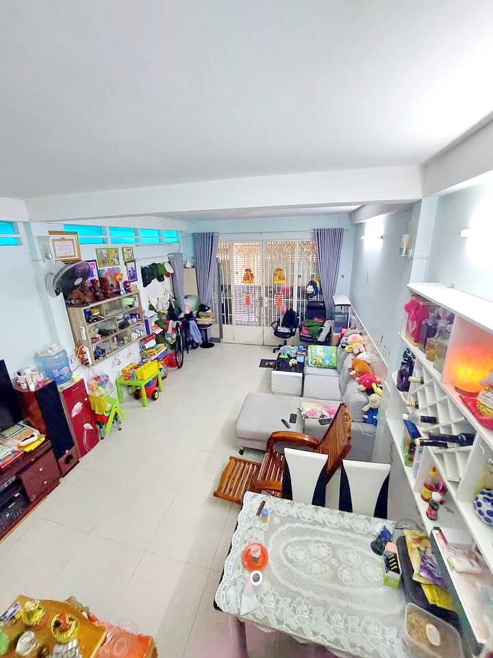 Bán nhà 1 lầu hẻm 3m gần đường Dương Bá Trạc P2 Quận 8